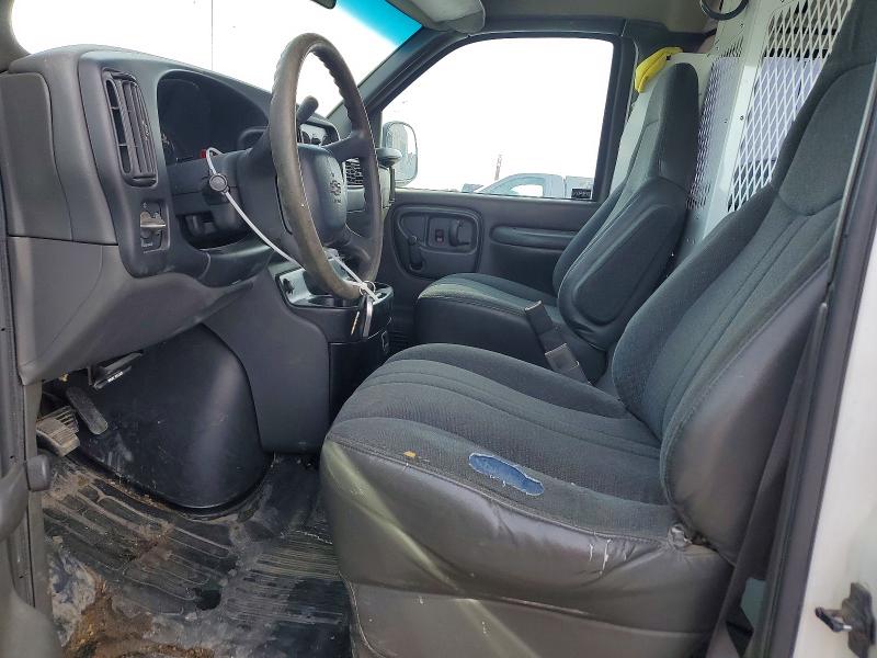 Продаж на аукціоні авто 2002 Chev Express G2500, vin: 1GCGG25R521222981, номер лоту: 45630296