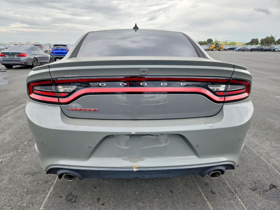 48228336 :رقم المزاد ، 2C3CDXHG4JH281359 vin ، 2018 Dodge Charger مزاد بيع