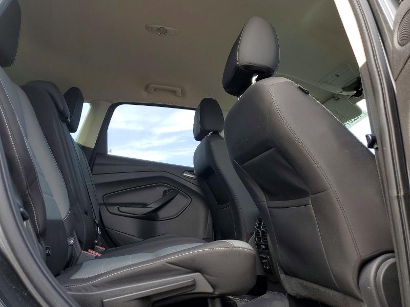 46251496 :رقم المزاد ، 1FMCU0GX5GUC46917 vin ، 2016 Ford Escape مزاد بيع