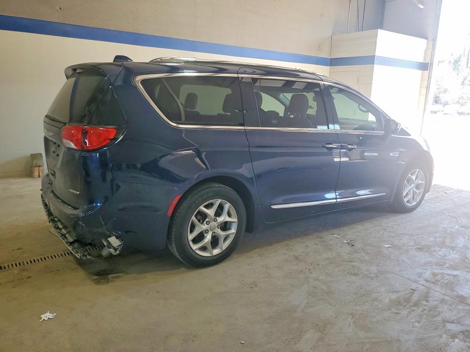 Продажа на аукционе авто 2020 Chrysler Pacifica, vin: 2C4RC1GG7LR165691, номер лота: 42054956