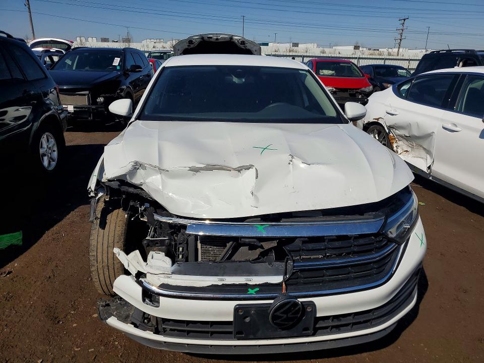 Продажа на аукционе авто 2022 Volkswagen Jetta, vin: 3VWCM7BU8NM024204, номер лота: 45850566