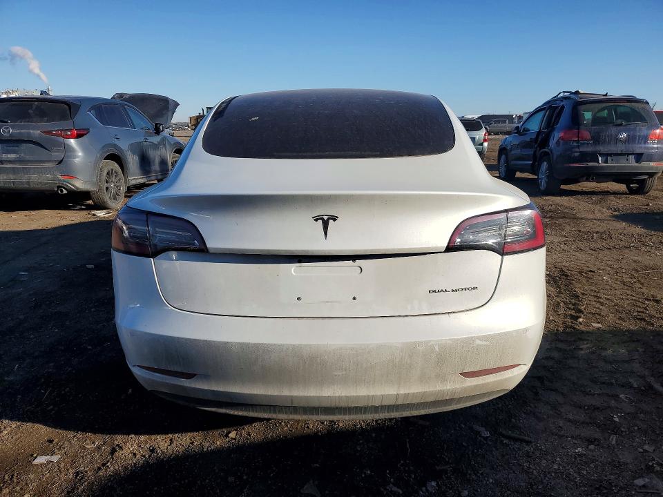 Продажа на аукционе авто 2018 Tesla Model 3, vin: 5YJ3E1EB4JF100247, номер лота: 79207035