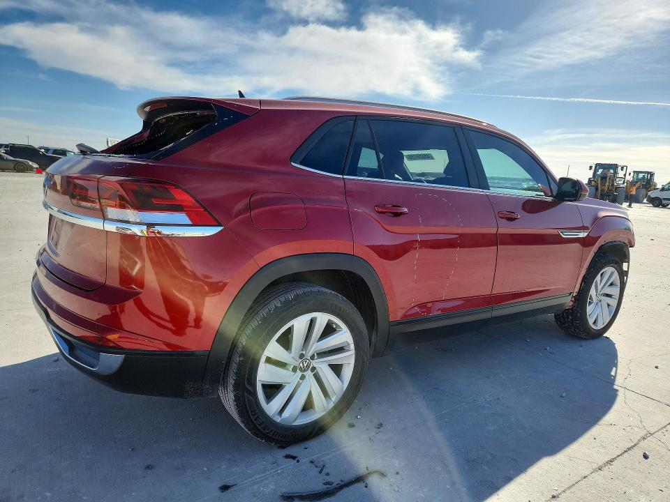 2021 Volkswagen Atlas Cross Sport მანქანა იყიდება აუქციონზე, vin: 1V2WC2CA0MC207668, აუქციონის ნომერი: 45655156