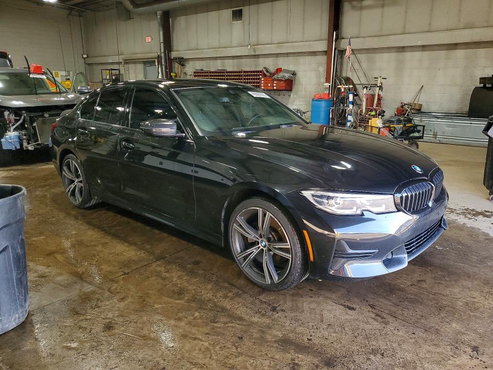 45823696 :رقم المزاد ، 3MW5R7J50K8B02080 vin ، 2019 Bmw 330xi مزاد بيع