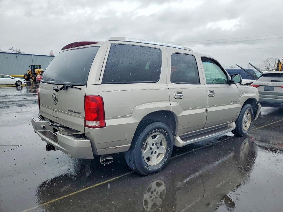2004 Cadillac Escalade მანქანა იყიდება აუქციონზე, vin: 1GYEK63N14R104633, აუქციონის ნომერი: 48717216