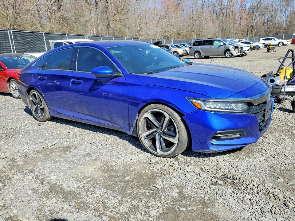 41948816 :رقم المزاد ، 1HGCV1F32KA139499 vin ، 2019 Honda Accord مزاد بيع