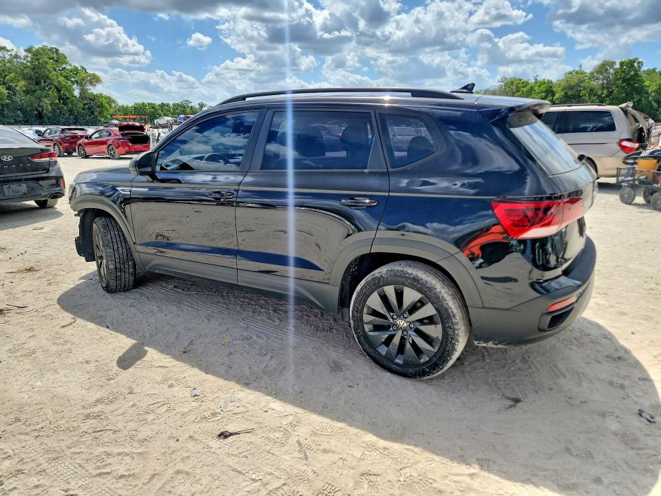 2022 Volkswagen Taos მანქანა იყიდება აუქციონზე, vin: 3VVDX7B20NM038418, აუქციონის ნომერი: 47964196
