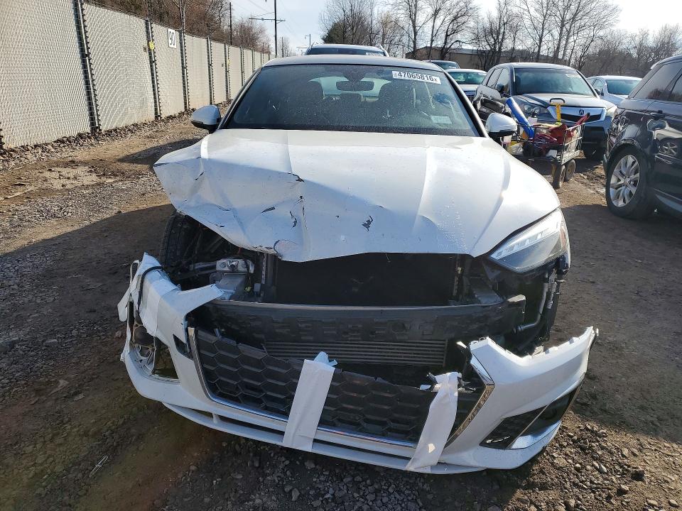 2021 Audi A5 მანქანა იყიდება აუქციონზე, vin: WAUFACF53MA025094, აუქციონის ნომერი: 47065816