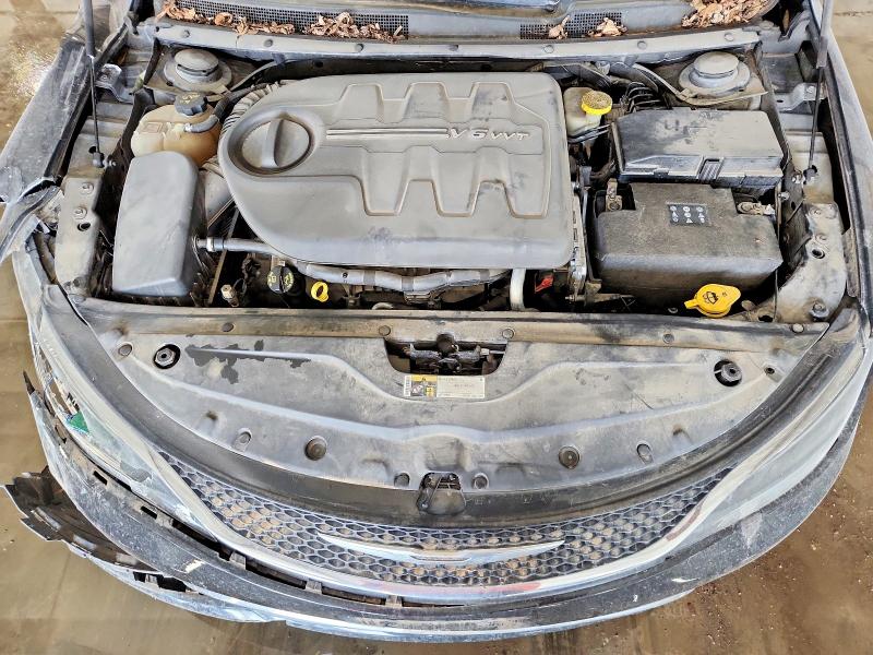 45603146 :رقم المزاد ، 1C3CCCAG0GN155912 vin ، 2016 Chrysler 200 مزاد بيع