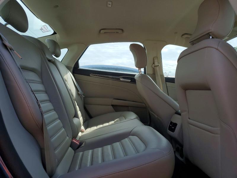 46714886 :رقم المزاد ، 3FA6P0PU2JR196254 vin ، 2018 Ford Fusion مزاد بيع