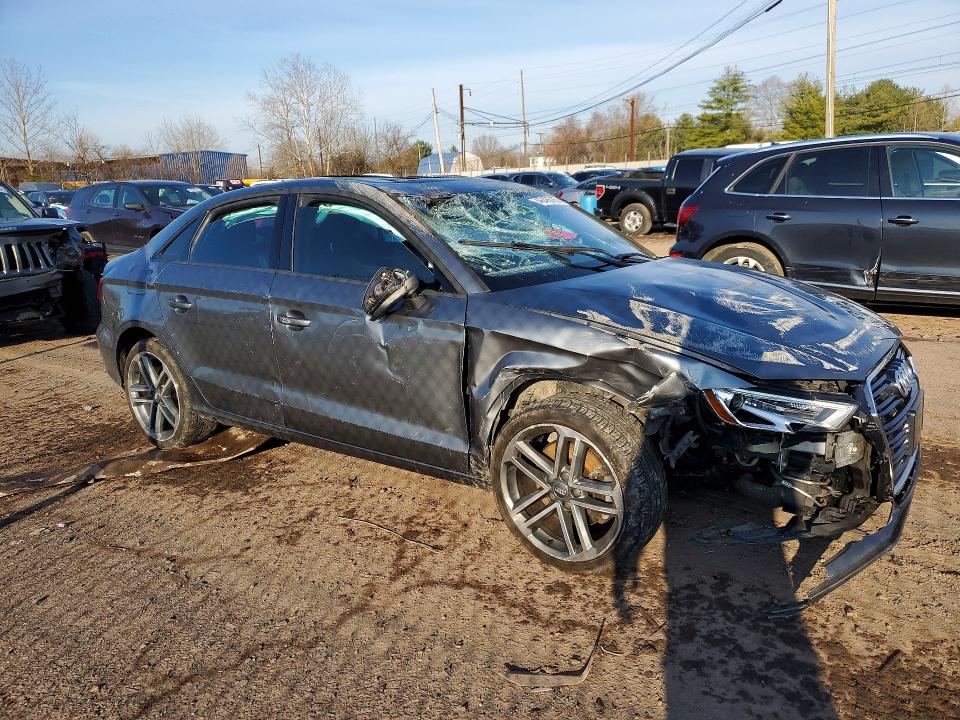 Aukcja sprzedaży 2018 Audi A3, vin: WAUAUGFFXJ1000397, numer aukcji: 46486456