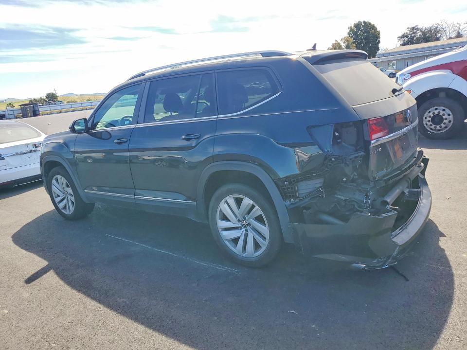 46889736 :رقم المزاد ، 1V2ER2CA4MC585180 vin ، 2021 Volkswagen Atlas مزاد بيع