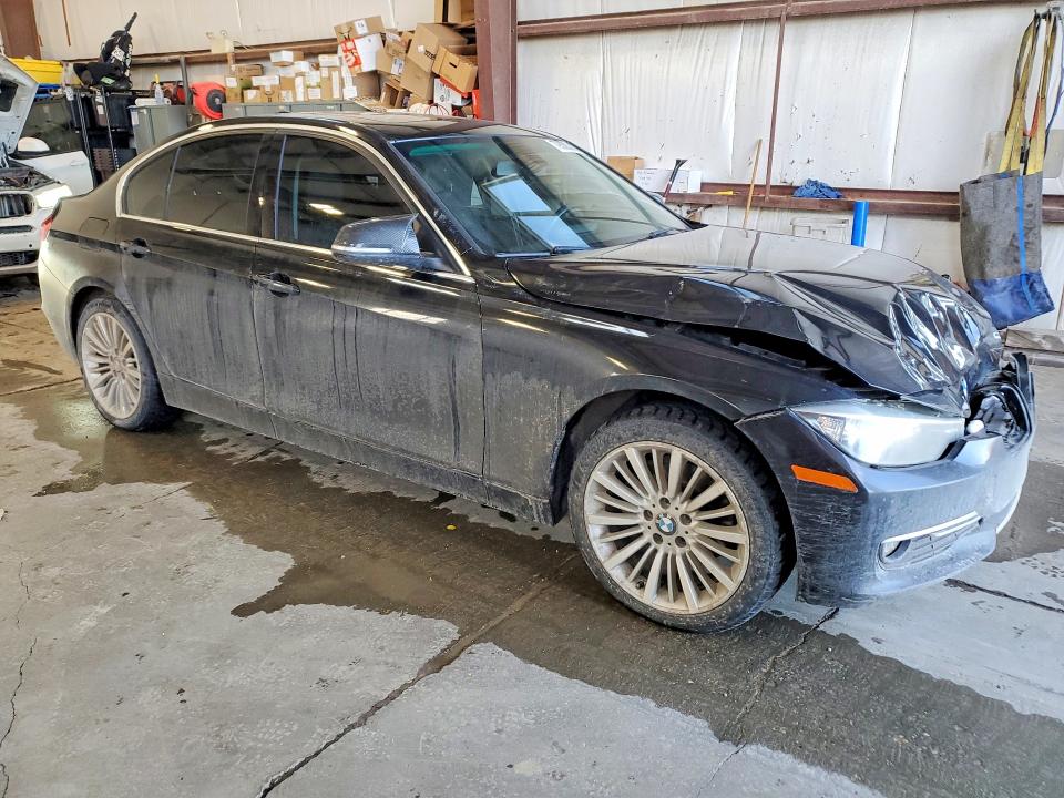 79573305 :رقم المزاد ، WBA3C3C56FP663230 vin ، 2015 Bmw 320 مزاد بيع