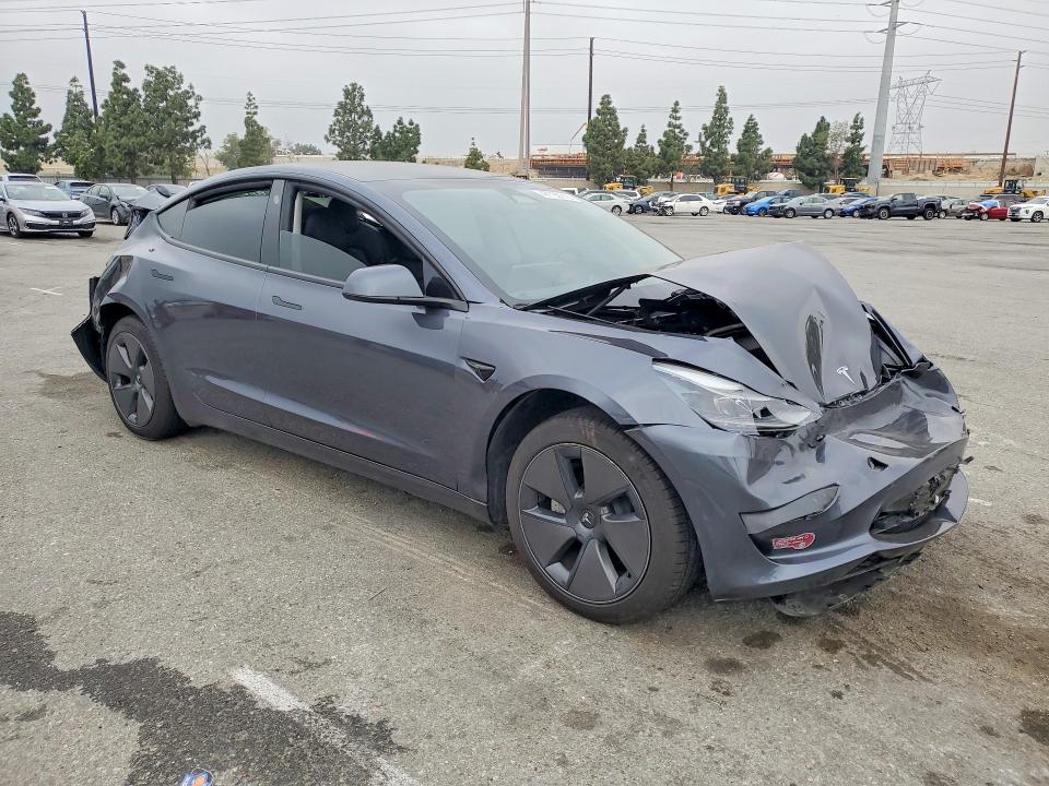 2023 Tesla Model 3 მანქანა იყიდება აუქციონზე, vin: 5YJ3E1EA1PF692531, აუქციონის ნომერი: 47792216
