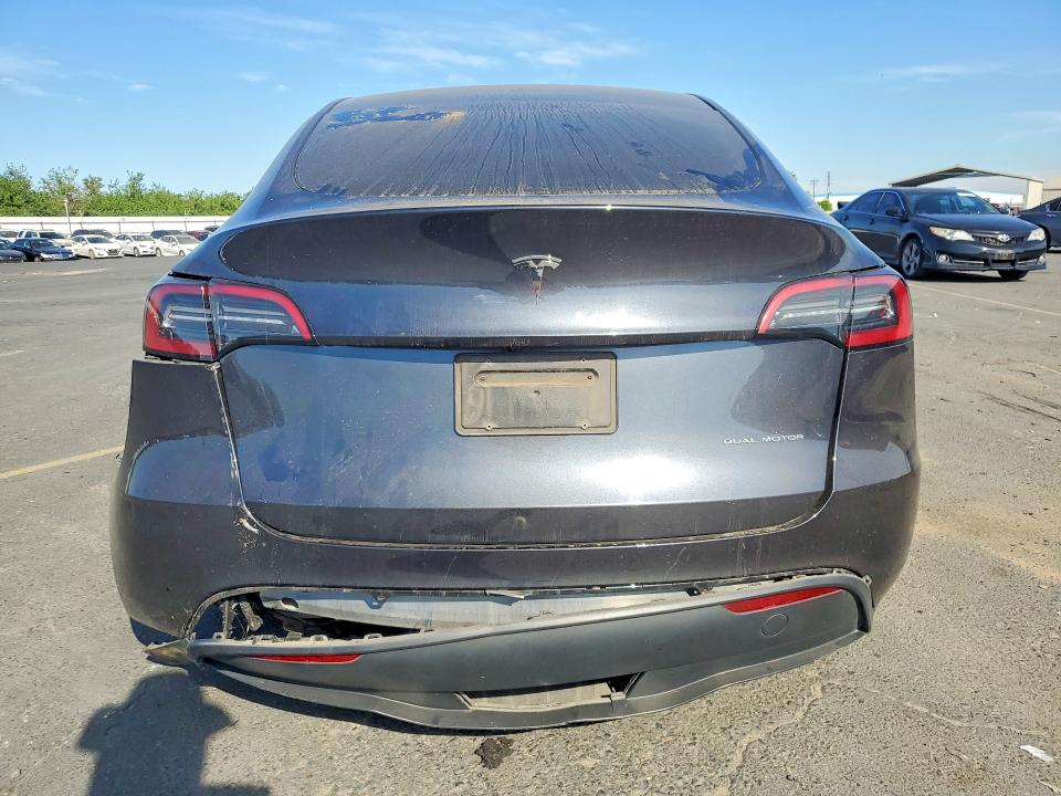 Продажа на аукционе авто 2024 Tesla Model Y, vin: 7SAYGDEE6RA234460, номер лота: 47019946