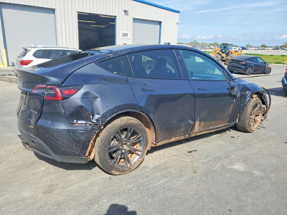 Продажа на аукционе авто 2025 Tesla Model Y, vin: 7SAYGDEE5SF233048, номер лота: 45446806
