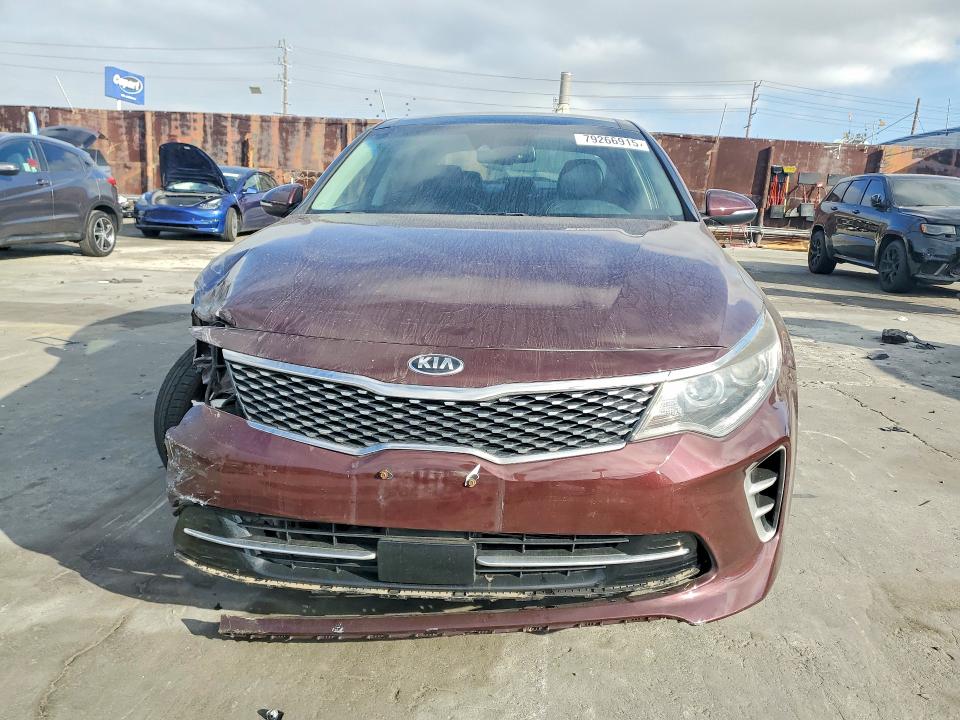 2017 Kia Optima მანქანა იყიდება აუქციონზე, vin: 5XXGU4L31HG153982, აუქციონის ნომერი: 79266915