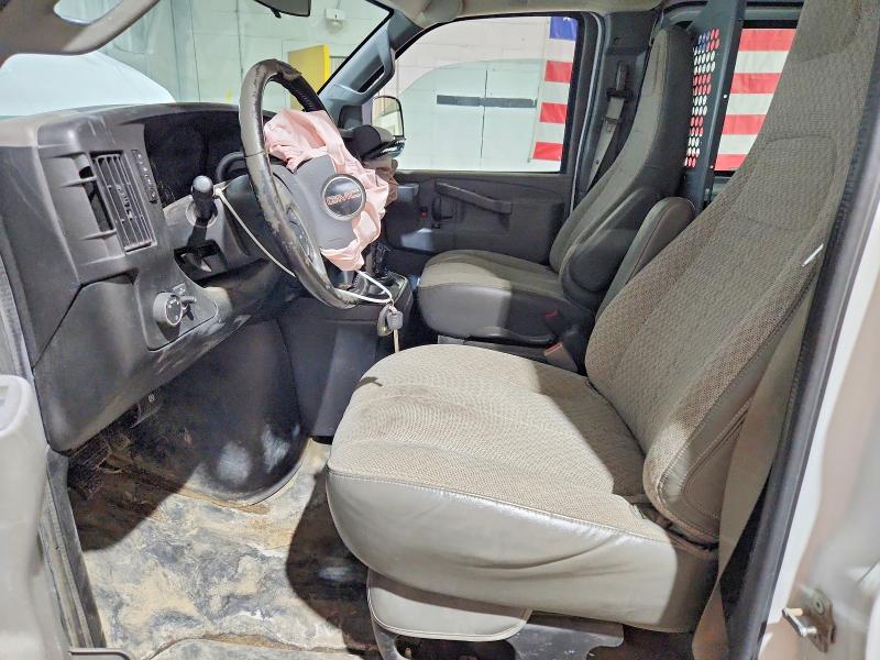 45730766 :رقم المزاد ، 1GTW7AFF4H1108439 vin ، 2017 Gmc Savana مزاد بيع
