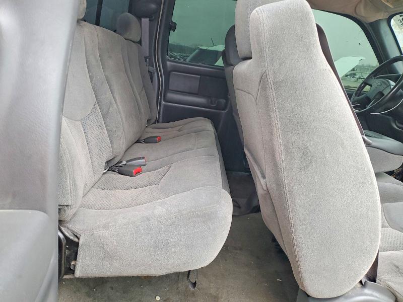Продажа на аукционе авто 2005 Chevrolet Silverado, vin: 1GCHK292X5E131895, номер лота: 79415375