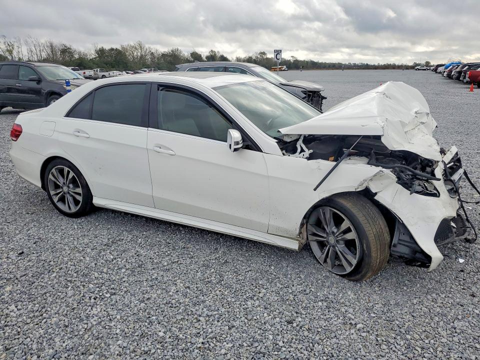 Продажа на аукционе авто 2016 Mercedes-benz E, vin: WDDHF5KB3GB321354, номер лота: 79724805