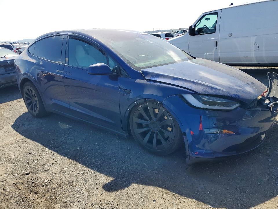 2023 Tesla Model X მანქანა იყიდება აუქციონზე, vin: 7SAXCAE52PF384474, აუქციონის ნომერი: 42005526