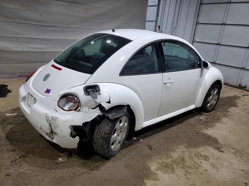41817466 :رقم المزاد ، 3VWCK21C43M432259 vin ، 2003 Volkswagen New Beetle مزاد بيع