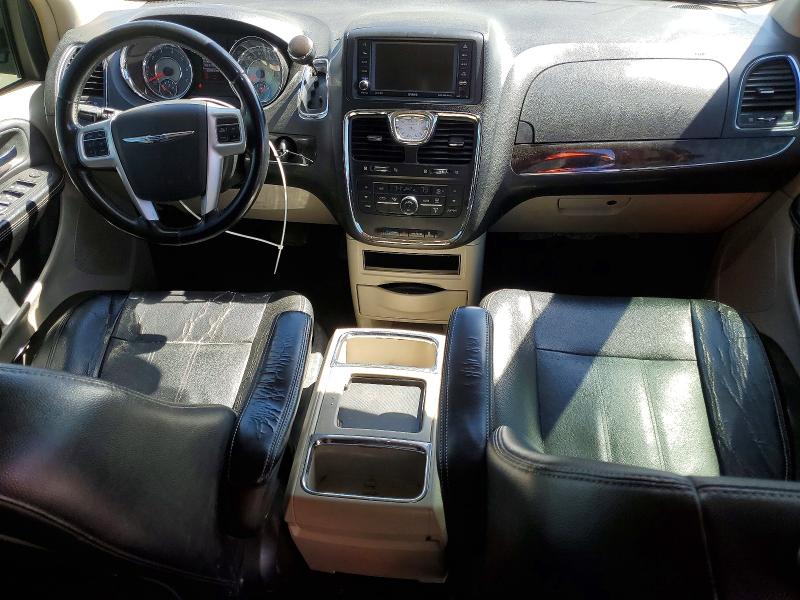 45666586 :رقم المزاد ، 2C4RC1BGXFR553199 vin ، 2015 Chrysler Town & Country مزاد بيع