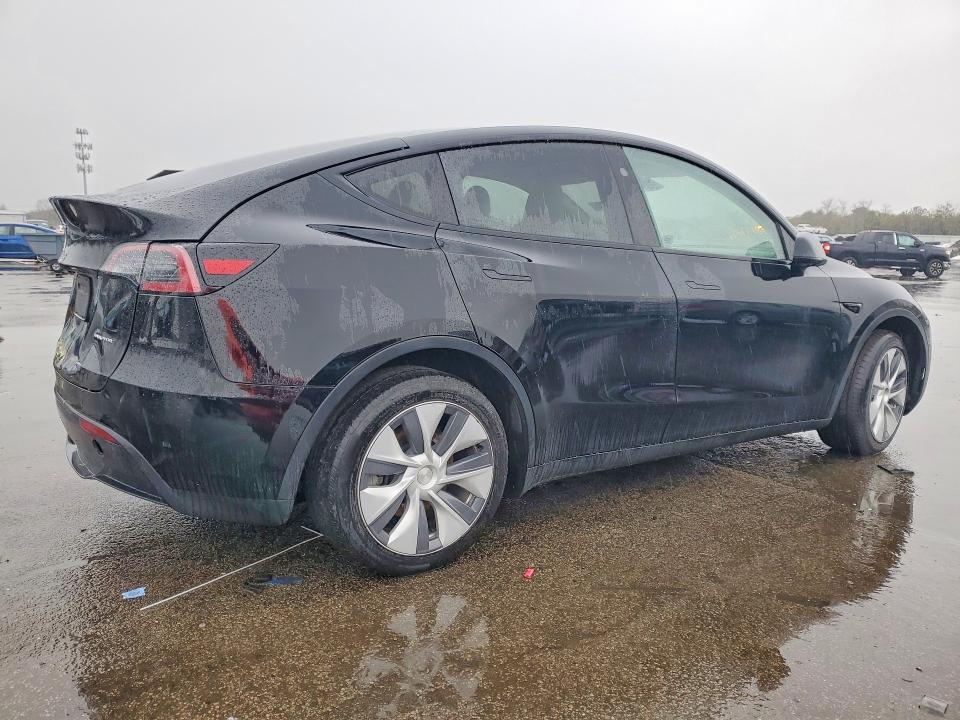 78413195 :رقم المزاد ، 7SAYGDEE7PF891848 vin ، 2023 Tesla Model Y مزاد بيع