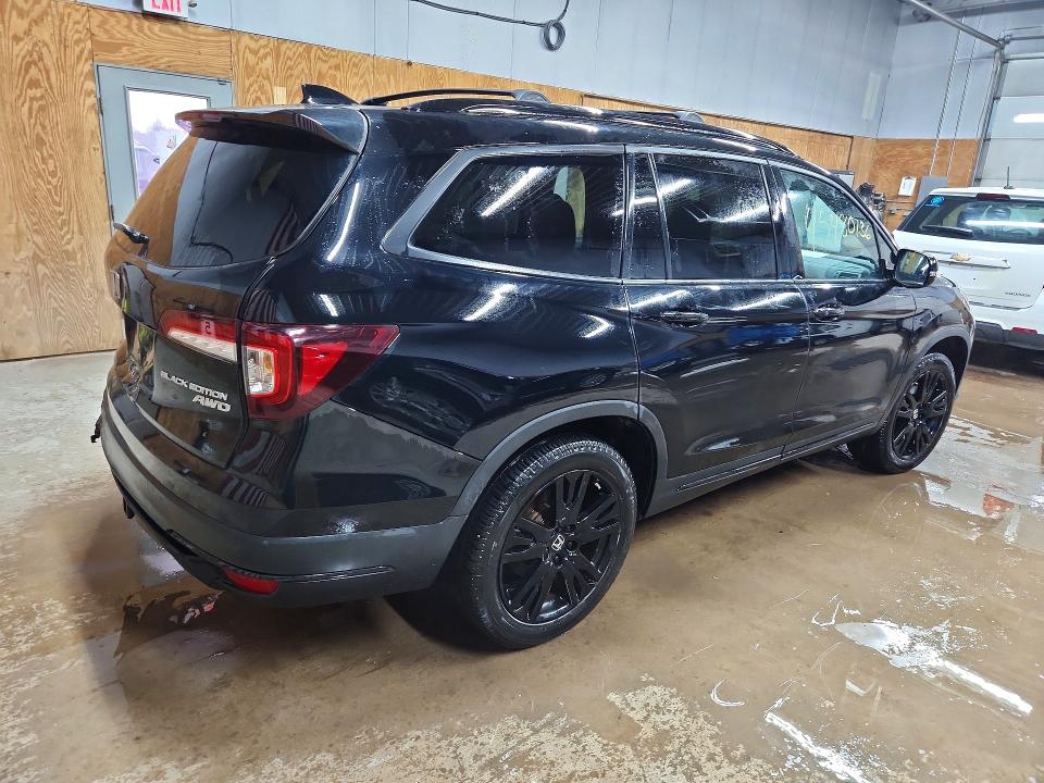 Продажа на аукционе авто 2022 Honda Pilot, vin: 5FNYF6H78NB036176, номер лота: 45480136