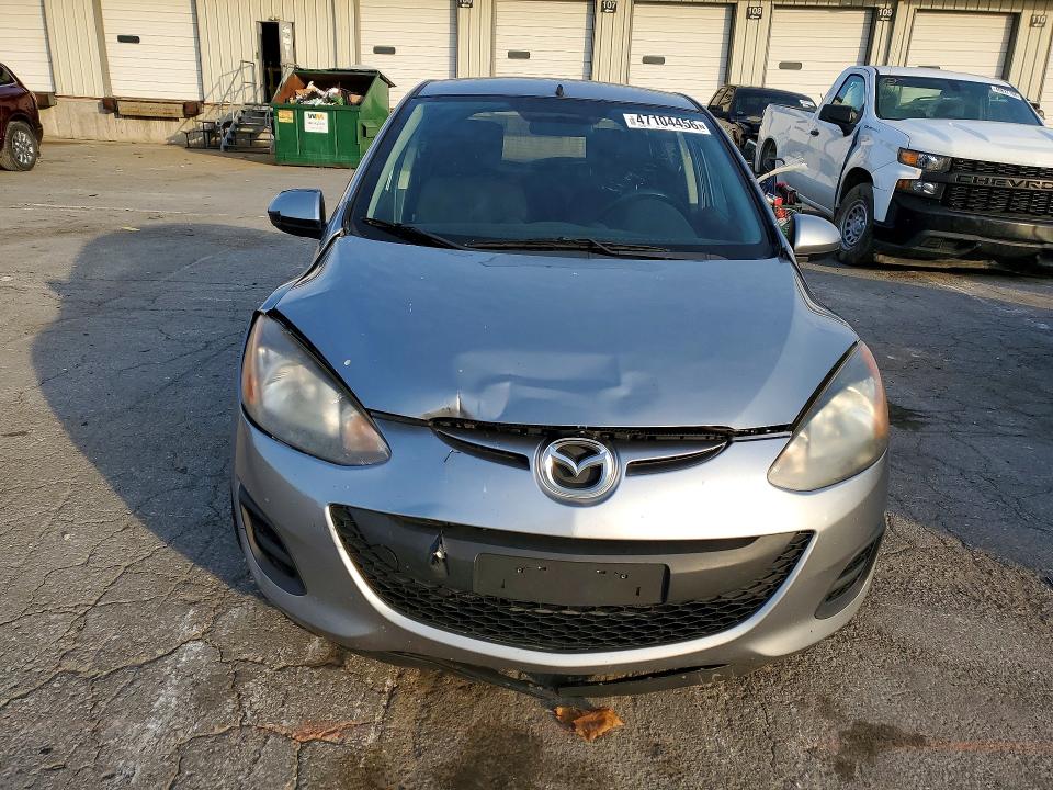 47104456 :رقم المزاد ، JM1DE1KZ1C0151051 vin ، 2012 Mazda Mazda2 مزاد بيع