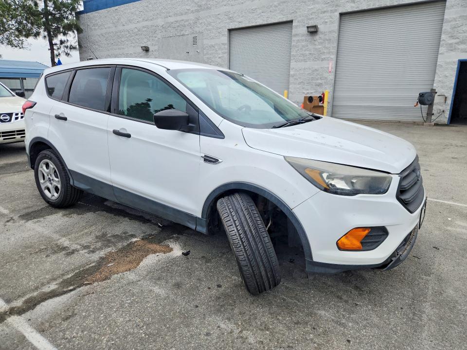 2019 Ford Escape მანქანა იყიდება აუქციონზე, vin: 1FMCU0F70KUC34765, აუქციონის ნომერი: 48009906