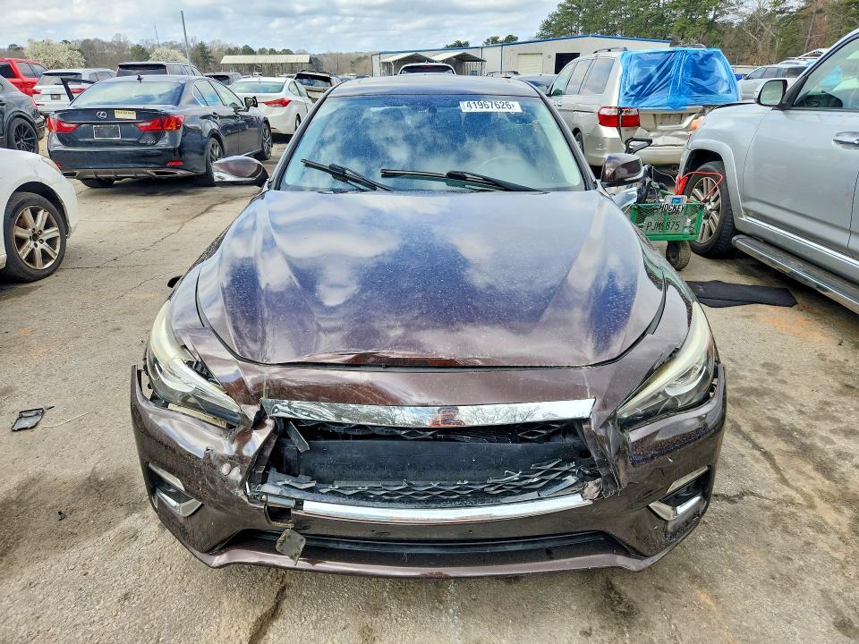 41967626 :رقم المزاد ، JN1EV7AP8JM356639 vin ، 2018 Infiniti Q50 مزاد بيع