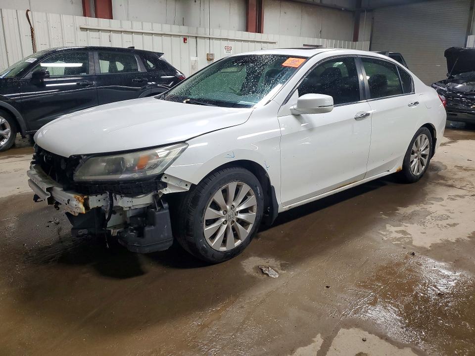 41735096 :رقم المزاد ، 1HGCR2F82EA113088 vin ، 2014 Honda Accord مزاد بيع
