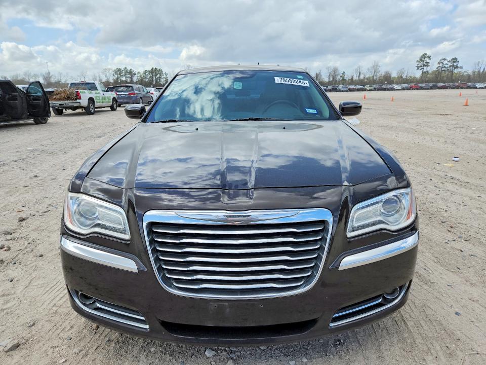 79588045 :رقم المزاد ، 2C3CCARG0DH576932 vin ، 2013 Chrysler 300 مزاد بيع