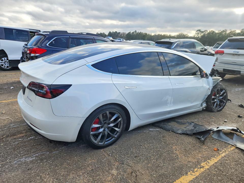 79281655 :رقم المزاد ، 5YJ3E1EC1LF746972 vin ، 2020 Tesla Model 3 مزاد بيع