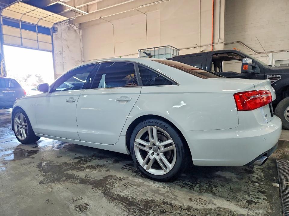Продажа на аукционе авто 2015 Audi A6, vin: WAUGFAFC2FN021445, номер лота: 45566026