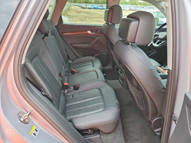 45588416 :رقم المزاد ، WA1EAAFY3N2103098 vin ، 2022 Audi Q5 مزاد بيع