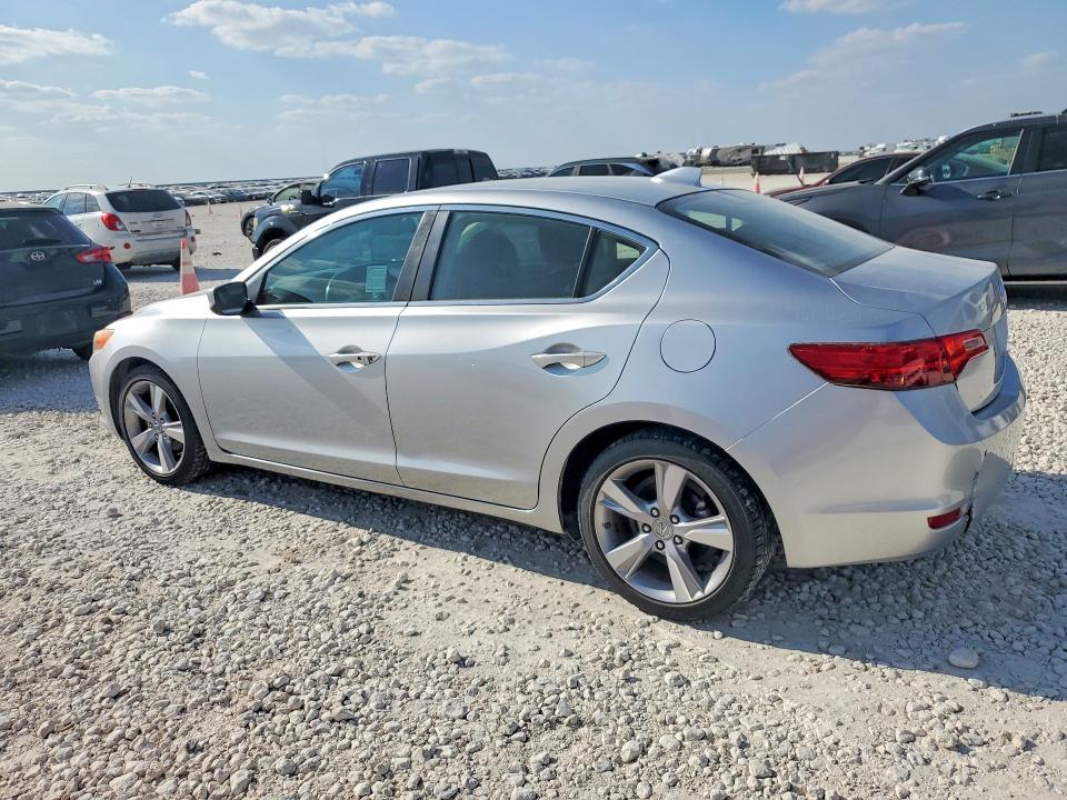 47224036 :رقم المزاد ، 19VDE1F50DE022534 vin ، 2013 Acura Ilx مزاد بيع