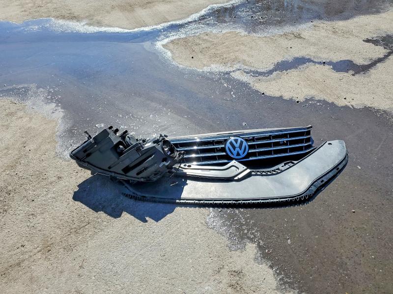2018 Volkswagen Passat მანქანა იყიდება აუქციონზე, vin: 1VWAA7A37JC016616, აუქციონის ნომერი: 79873175