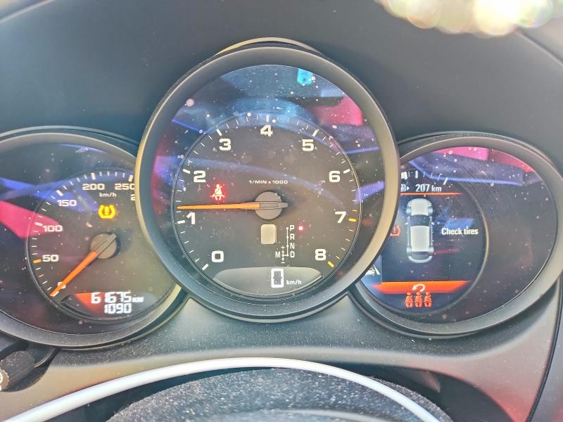 47403386 :رقم المزاد ، WP1AA2A58MLB07095 vin ، 2021 Porsche Macan مزاد بيع