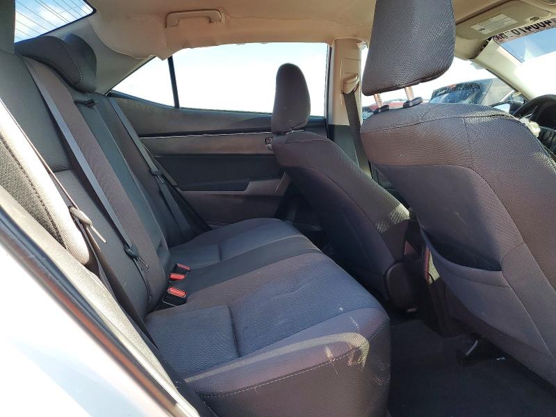 46047646 :رقم المزاد ، 5YFBURHE7JP837837 vin ، 2018 Toyota Corolla مزاد بيع