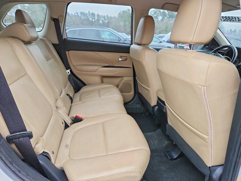 Продаж на аукціоні авто 2017 Mitsubishi Outlander, vin: JA4AZ3A3XHZ056405, номер лоту: 41588276