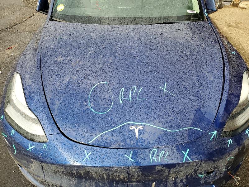 79301325 :رقم المزاد ، 7SAYGDEE3NF378528 vin ، 2022 Tesla Model Y مزاد بيع
