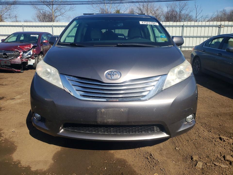 Продажа на аукционе авто 2011 Toyota Sienna, vin: 5TDDK3DCXBS023674, номер лота: 47523786