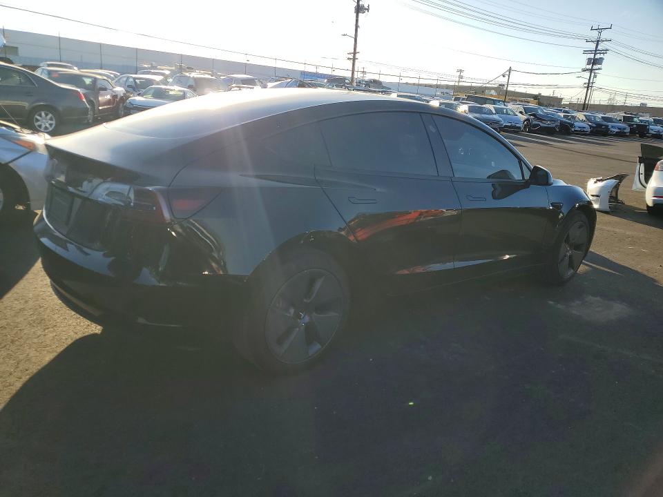 79594315 :رقم المزاد ، 5YJ3E1EA8NF375066 vin ، 2022 Tesla Model 3 مزاد بيع