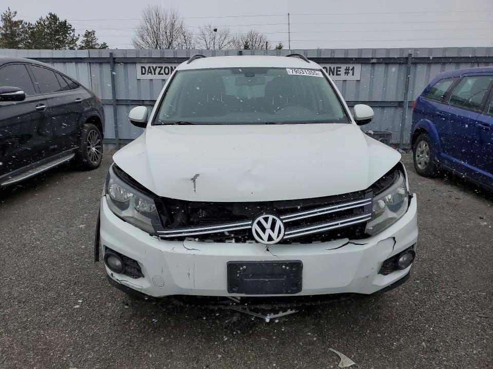 79531355 :رقم المزاد ، WVGNV7AX7HK034606 vin ، 2017 Volkswagen Tiguan مزاد بيع