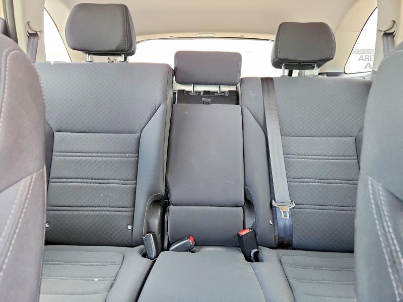 2016 Kia Sorento მანქანა იყიდება აუქციონზე, vin: 5XYPG4A36GG075994, აუქციონის ნომერი: 41612766