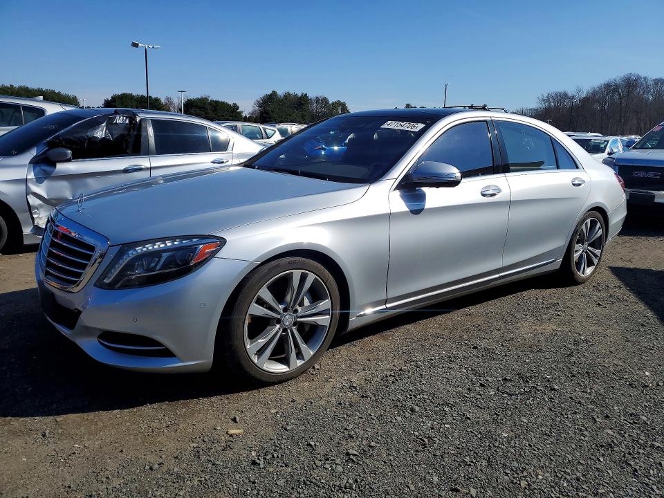 47154706 :رقم المزاد ، WDDUG8CB5FA138473 vin ، 2015 Mercedes-benz S مزاد بيع