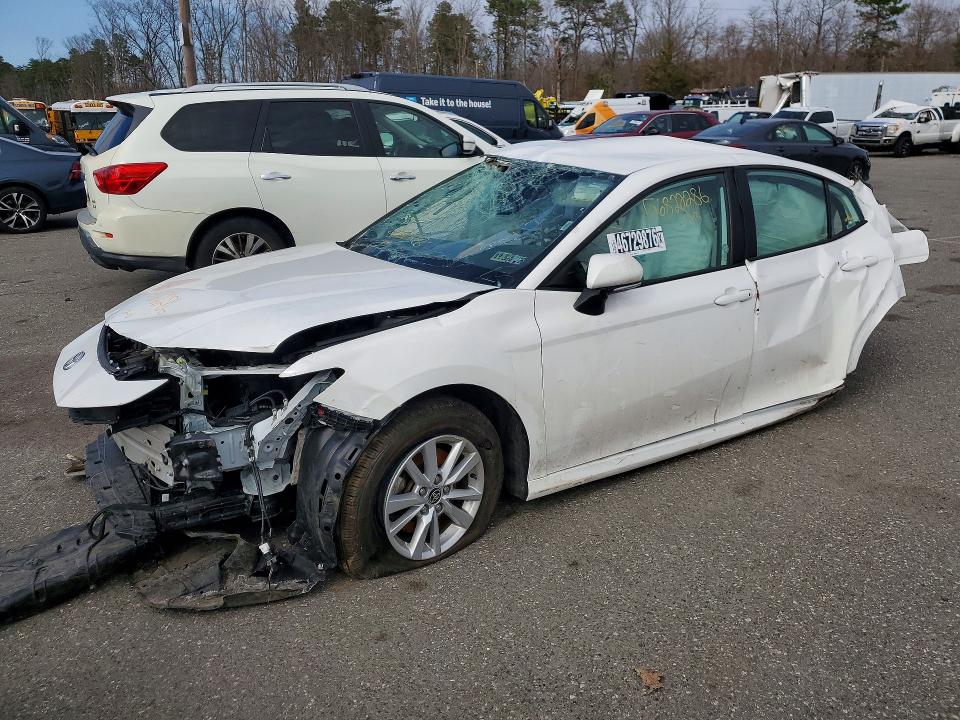 Auction sale of the 2025 Toyota Camry, vin: 4T1DAACK6SU119860, lot number: 46729876
