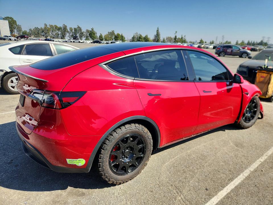 Продаж на аукціоні авто 2023 Tesla Model Y, vin: 7SAYGDEF1PF588931, номер лоту: 47475486